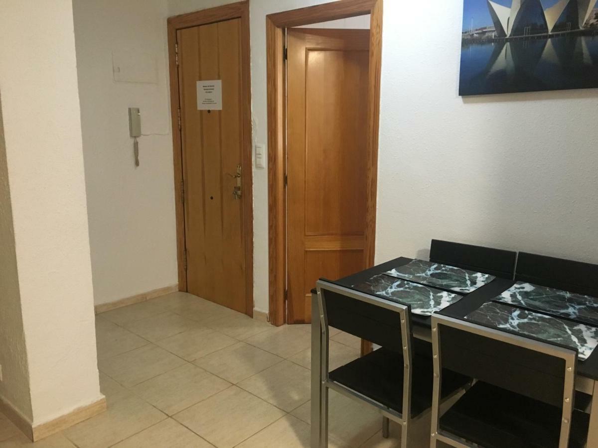Apartamento Ciudad De Las Ciencias 2 Valencia Kültér fotó
